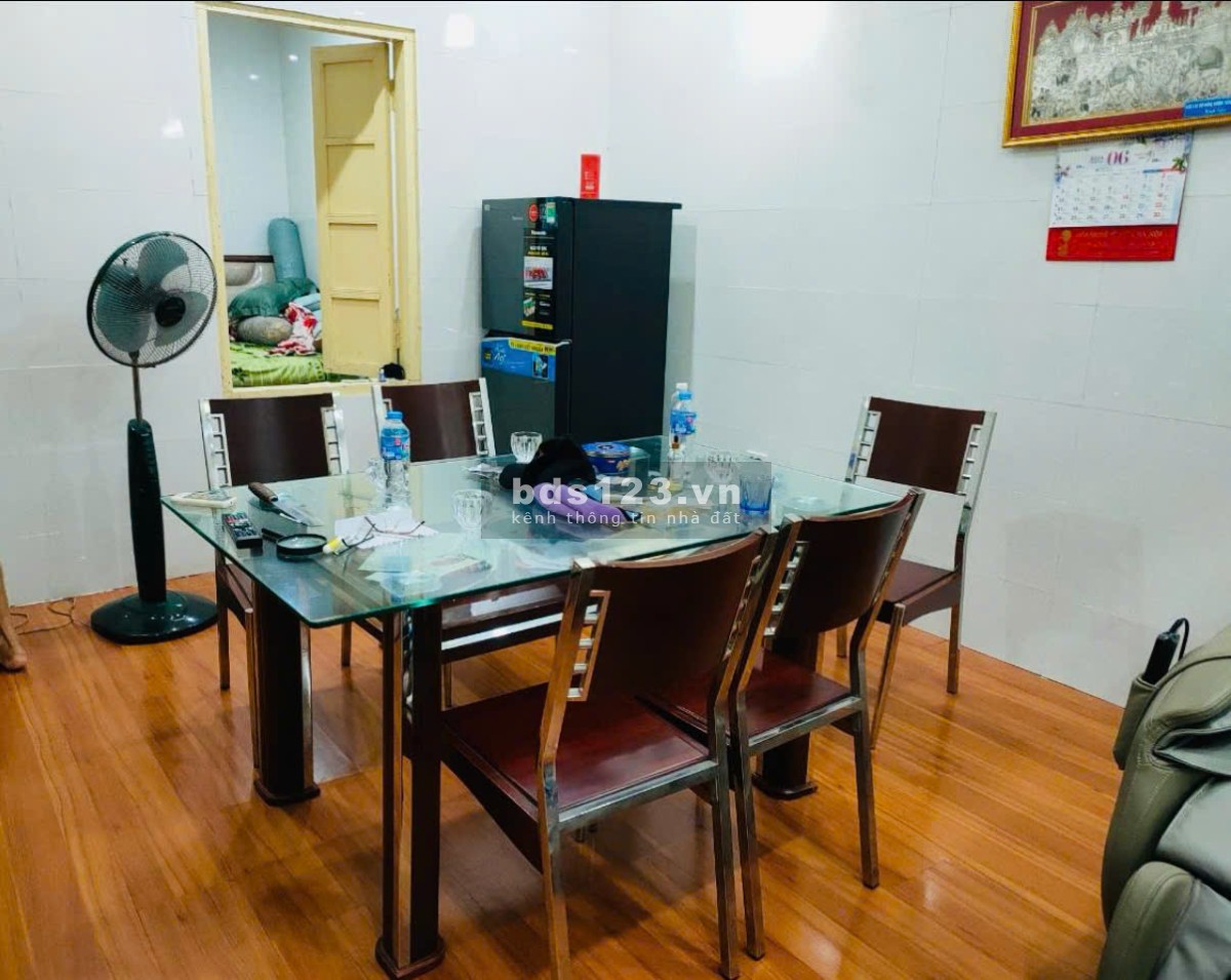 Nhà mặt phố KHÂM THIÊN - 50M2 x 4 TẦNG - GIÁ CỰC HỢP LÝ CHỈ 14,5 TỶ