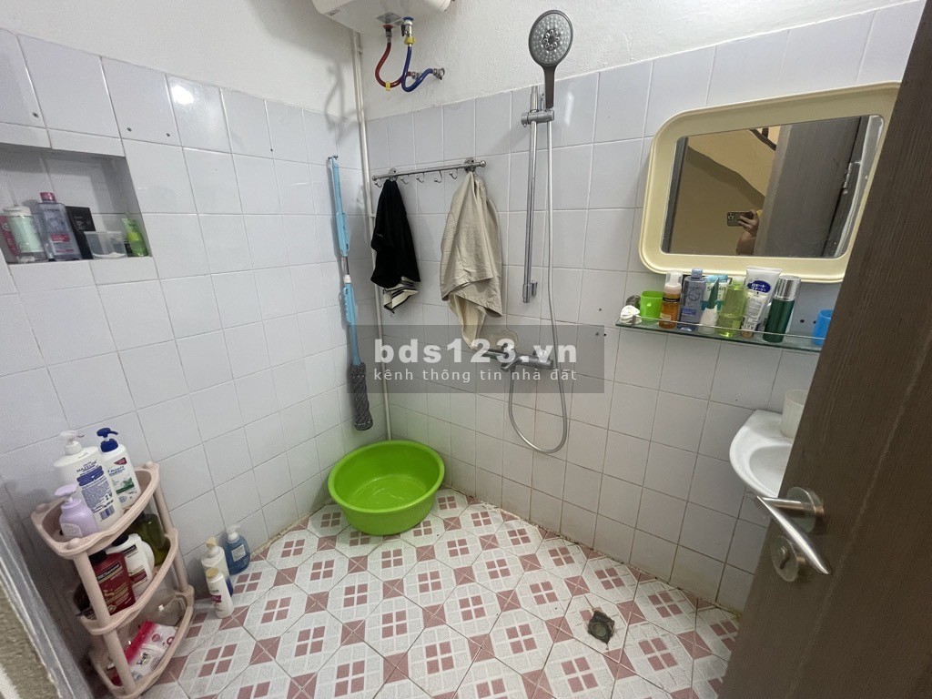 MẶT NGÕ Ô TÔ TRÁNH - CHỤC MÉT RA MẶT PHỐ ĐỨC GIANG - VỪA Ở VỪA KD CỰC SƯỚNG!!!