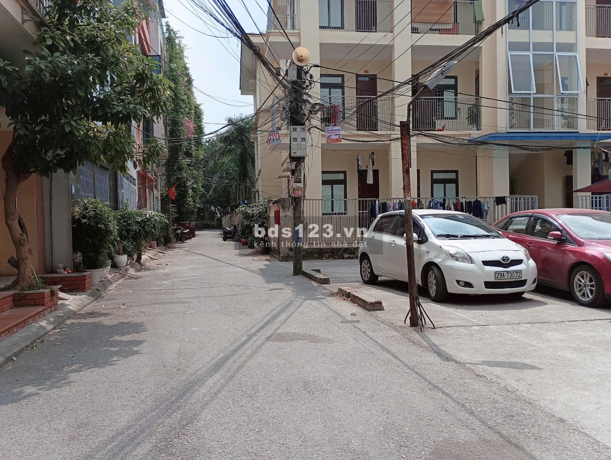 Bán 55 m2 đất giá rẻ khu phân lô quân đội, Ô tô tránh, KD, QL Lý Sơn thông Nguyễn Văn Cừ