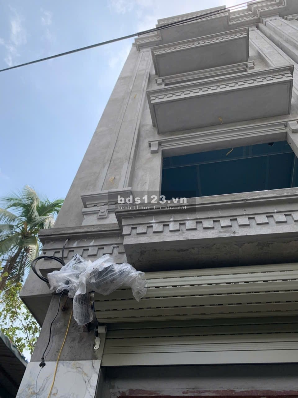 Nam Dư, Lĩnh Nam, Hoàng Mai, 30m, 5 tầng, 6.66 tỷOTO 4 CHỖ VÀO NHÀ - NHÀ MỚI - LÔ GÓC