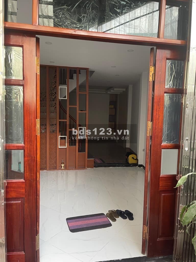 BÁN NHÀ XUÂN PHƯƠNG, 4 TRƯỜNG ĐẠI HỌC NẰM DƯỚI BÁN KÍNH 5KM NHÀ, 38M2, CHƯA TỚI 5 TỶ