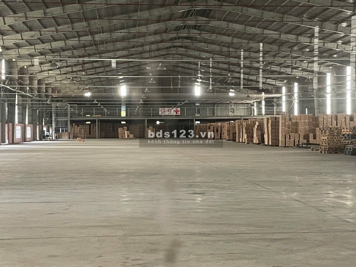Cho Thuê 9.500m2 Kho Xưởng Ngoài KCN Bến Cát Bình Dương Giá 2.8usd