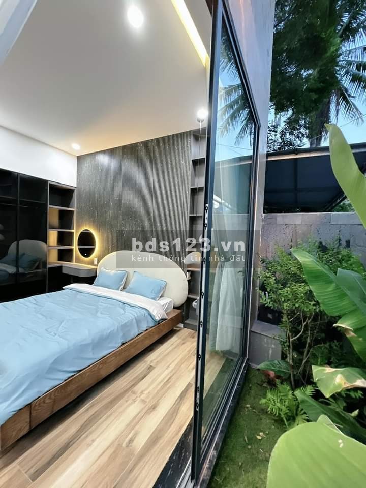 Chính chủ cần bán nhà 2 tầng đường Tô Hiệu, giá chỉ nhỉnh hơn 4 tỷ.