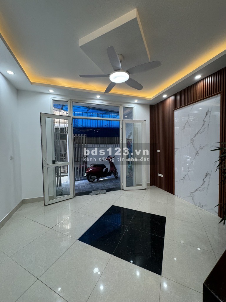 NHÀ DÂN XÂY CỰC CHẮC CHẮN, ĐẸP, ĐẦY ĐỦ CÔNG NĂNG, NGÕ RỘNG THOÁNG