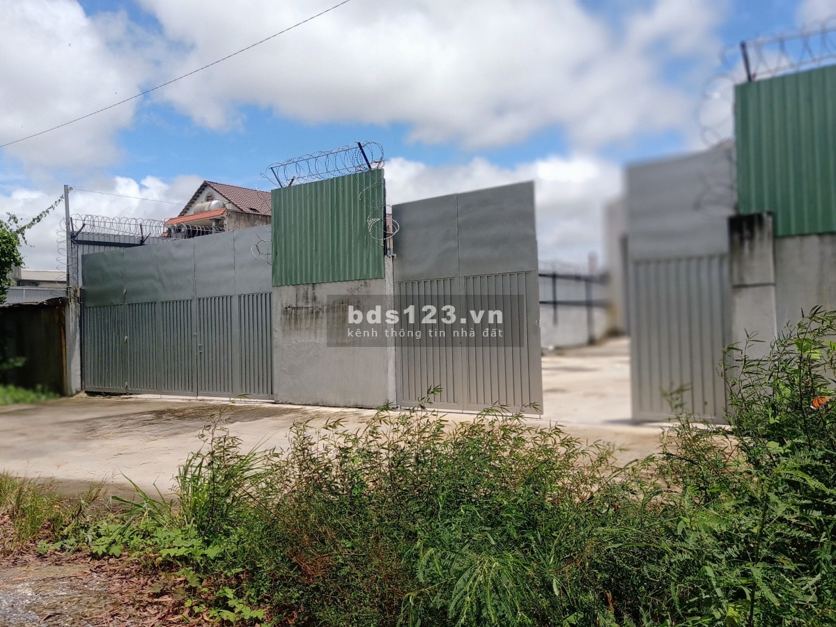 Cho Thuê kho bãi 1400m2 Xuân Thới Thượng, Hóc Môn