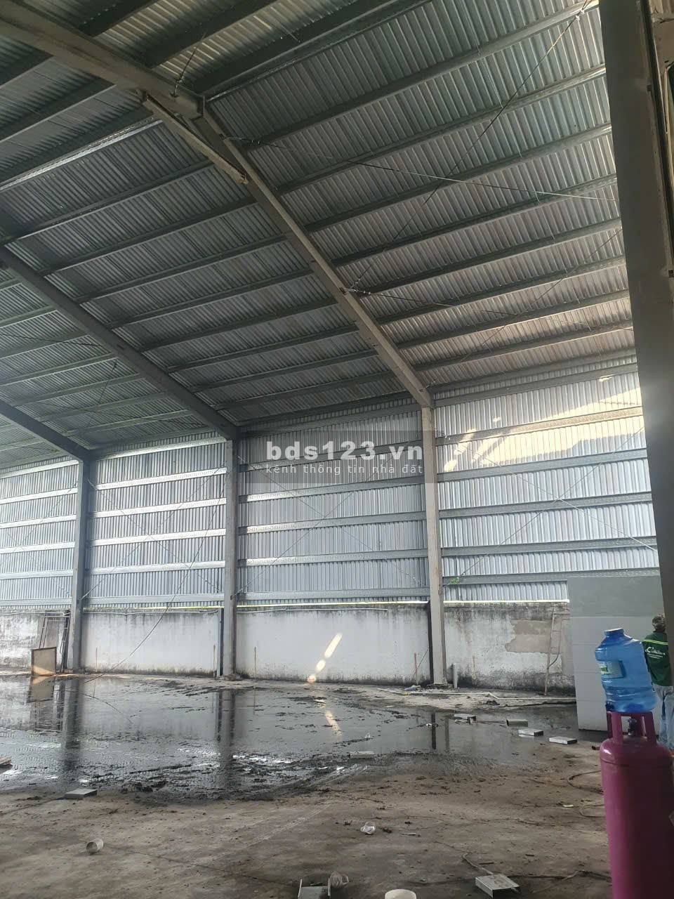 Cho Thuê kho bãi 1400m2 Xuân Thới Thượng, Hóc Môn