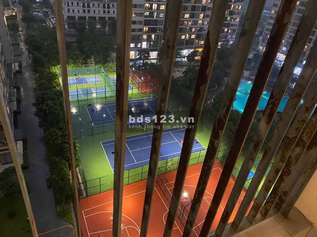 Bán CĂN GÓC 2PN+ 63m2, full đồ S102, tầng trung đẹp, view nội khu BỂ BƠI GIÁ 4 TỶ
