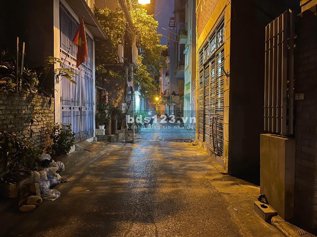 ĐẤT HIẾM - VỊ TRÍ TRUNG TÂM QUẬN LONG BIÊN - MẶT NGÕ ÔTÔ THÔNG - 2 MẶT THOÁNG
