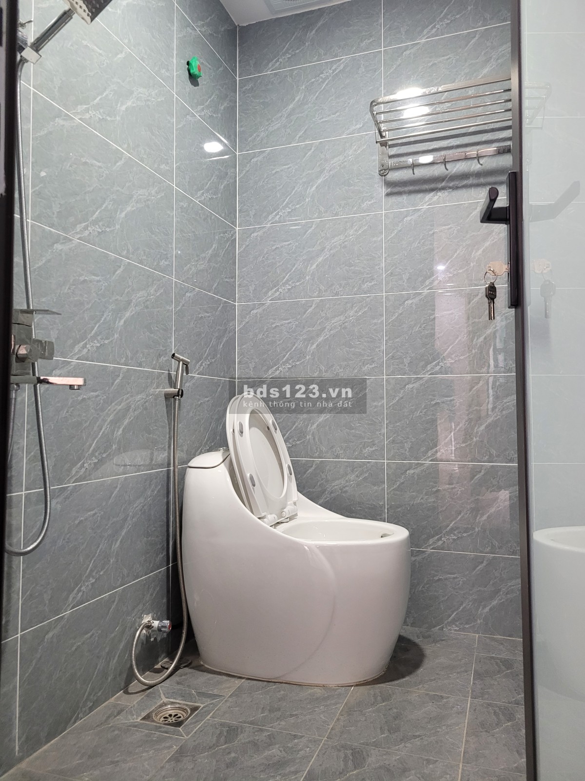PHÒNG CHO THUÊ ở Đội Cấn. Gần ĐH Ngoại Thương, Ngoại Giao, USTH.Liên hệ: 0934639898 hoặc 0988113679