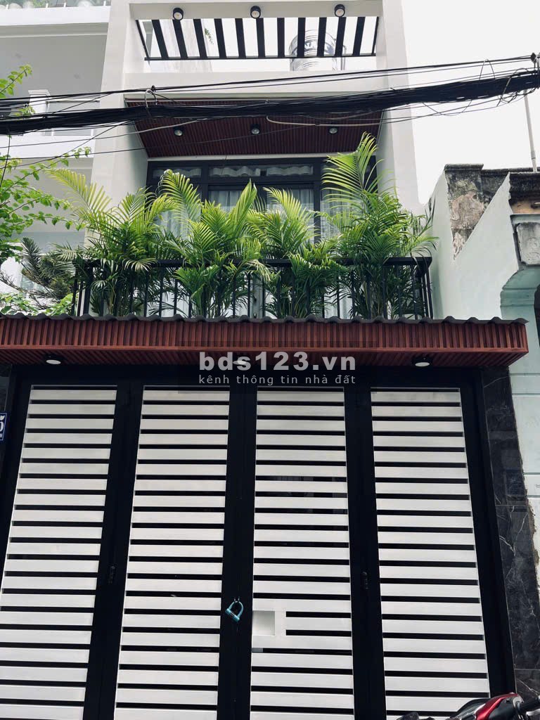 Nhà đẹp Huỳnh Văn Nghệ, Tân Bình, gần Emart Phan Huy Ích, HXH thông, 2 tầng, 47m2, hơn 4 tỷ