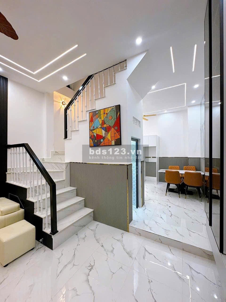 Nhà tự xây ở gần 2 năm giờ bán lại 750triệu mặt tiền Trịnh Như Khuê Bình Chánh 75m2 Sổ Hồng Riêng.