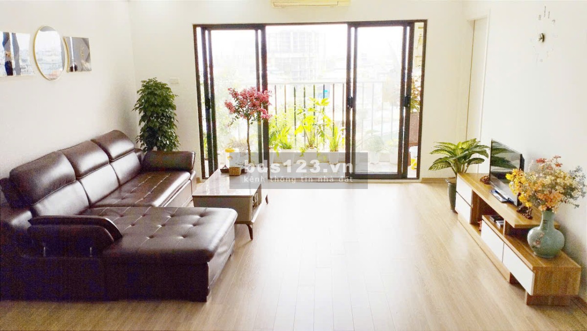 Cần bán căn hộ 75,8m2 2 ngủ 1 vệ sinh chung cư Intracom 1 Trung Văn giá 4,02 tỷ