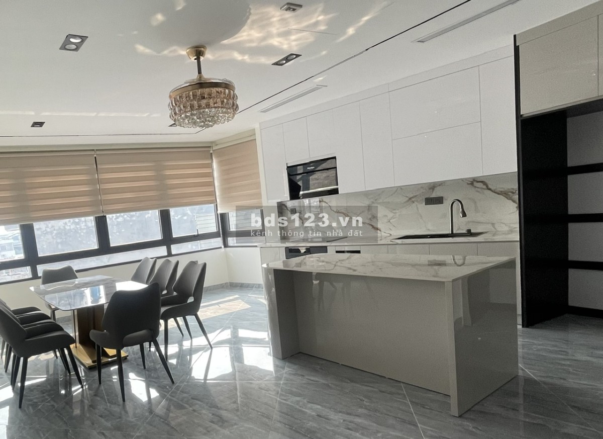 Bán Căn Nhà Siêu Đẹp 7 Tầng Thang Máy Tại Ngọc Thụy ( Full Nội Thất )
