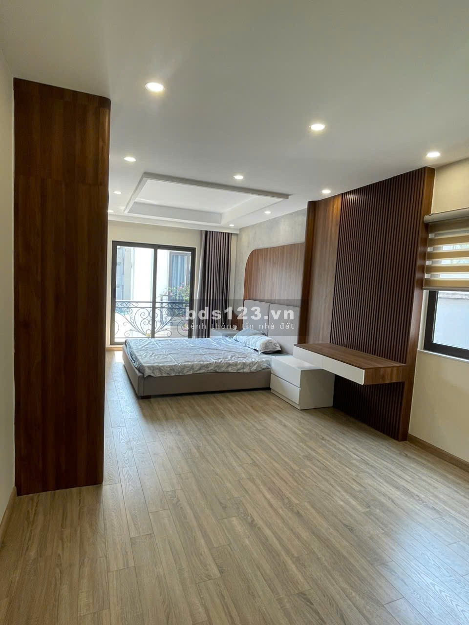 Bán Nhà 6 Tầng 1 Tum Thang Máy, Lô Góc Tại Nguyễn Văn Cừ, P. Bồ Đề