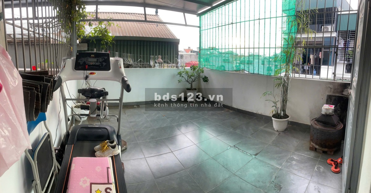 Bán Nhà 31m2 Tại Tư Đình, P. Long Biên