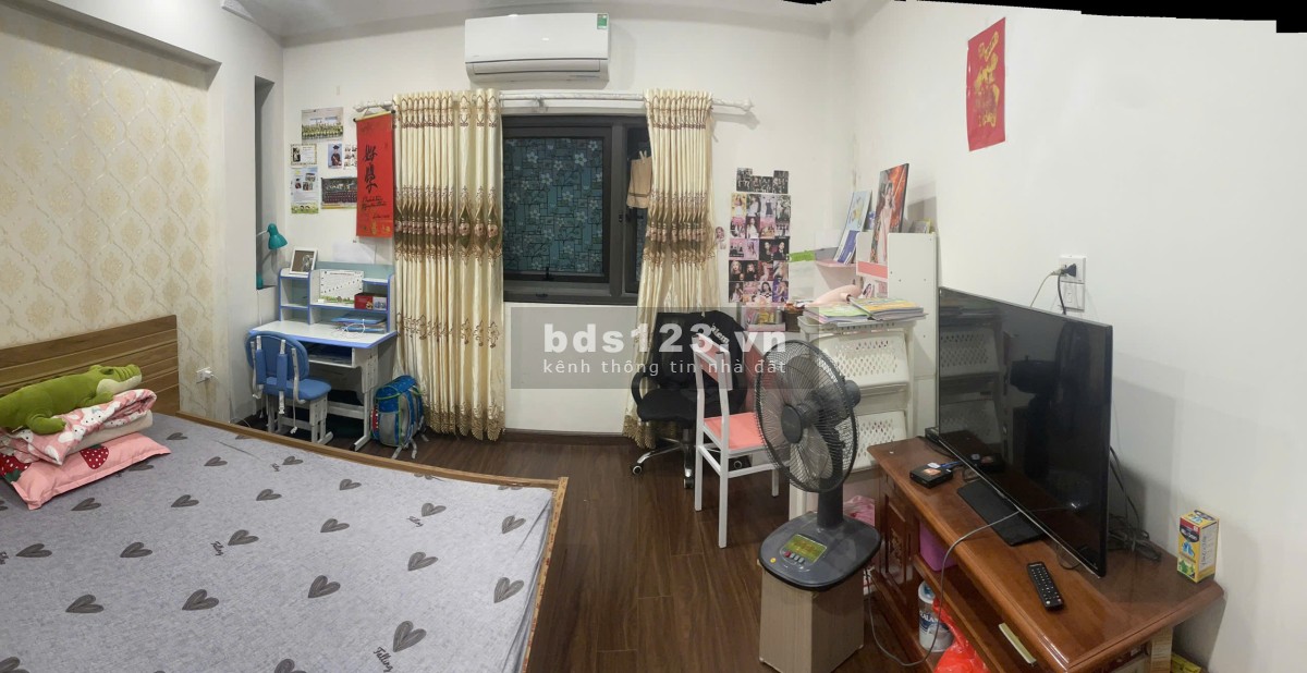 Bán Nhà 31m2 Tại Tư Đình, P. Long Biên