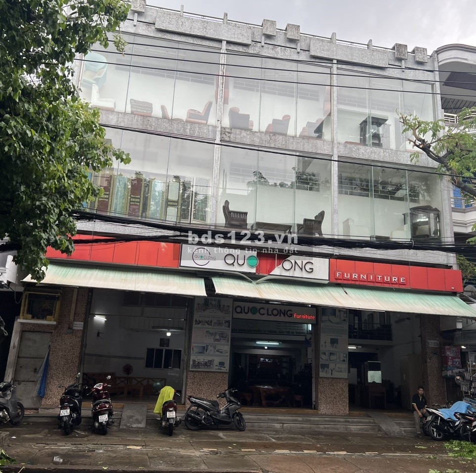BÁN NHÀ 1 LỬNG, 3 TẦNG MT 13M, NGAY PHỐ NỘI THẤT & CƠ ĐIỆN Ở ĐÀ NẴNG. DTSD: 868m2