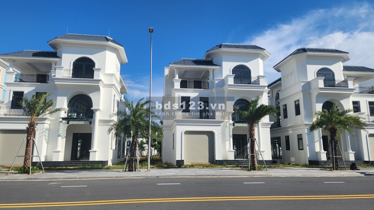 Bán Biệt thự 300m2 dự án Lacelia City Quảng Bình