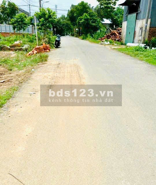 CẦN BÁN GẤP LÔ 500M2 GIÁ NGỘP CHỈ TỪ 550 Triệu, sổ hồng riêng