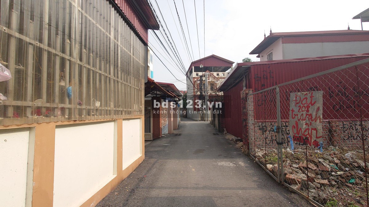 BÁN ĐẤT TIÊN DƯƠNG 75M - NGÕ THÔNG - THẲNG TẮP - ĐƯỜNG NHỰA OTO NHỈNH 4 TỶ