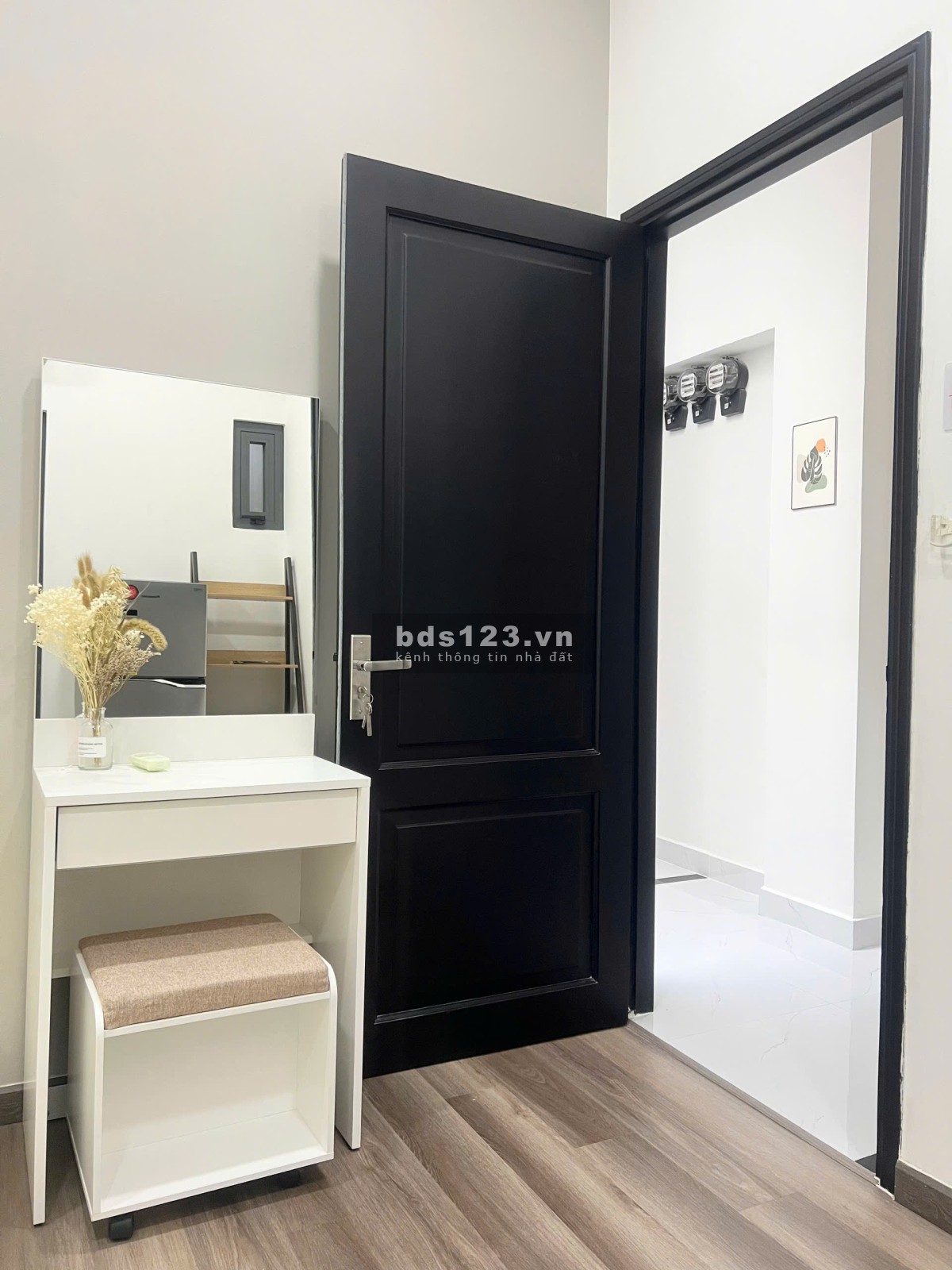 Phòng trọ cao cấp full NT ở 585 Nguyễn Thị Thập quận 7