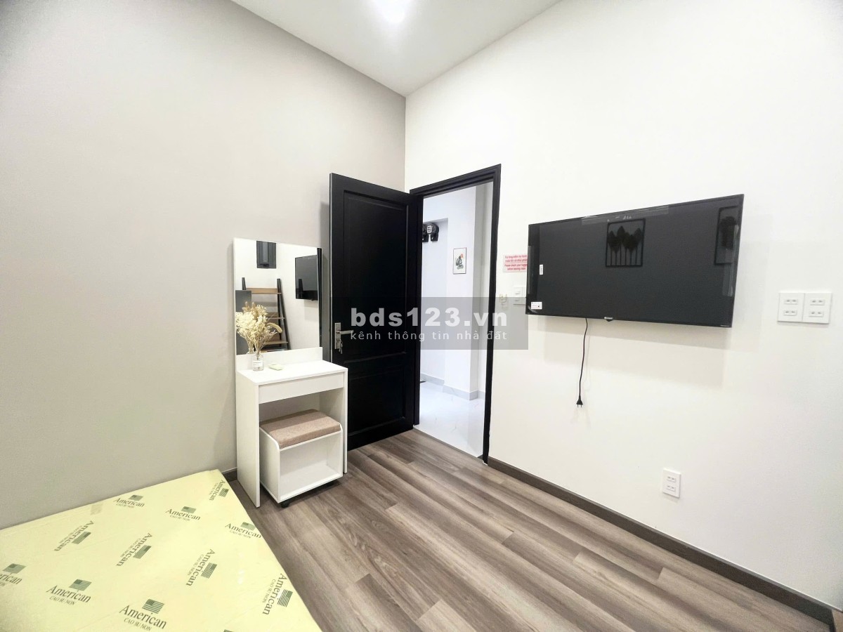 Phòng trọ cao cấp full NT ở 585 Nguyễn Thị Thập quận 7