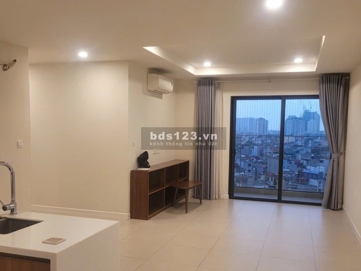 Cho thuê căn hộ giá rẻ 2PN/75m2 đồ cơ bản tại Kosmo Tây Hồ!
