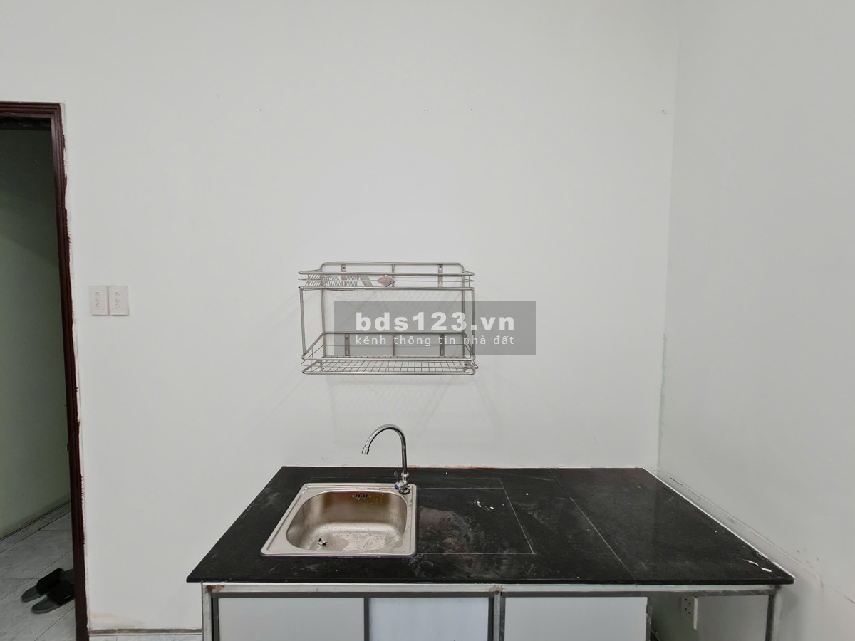 Ban công siêu thoáng tại 719 Huỳnh Tấn Phát quận 7