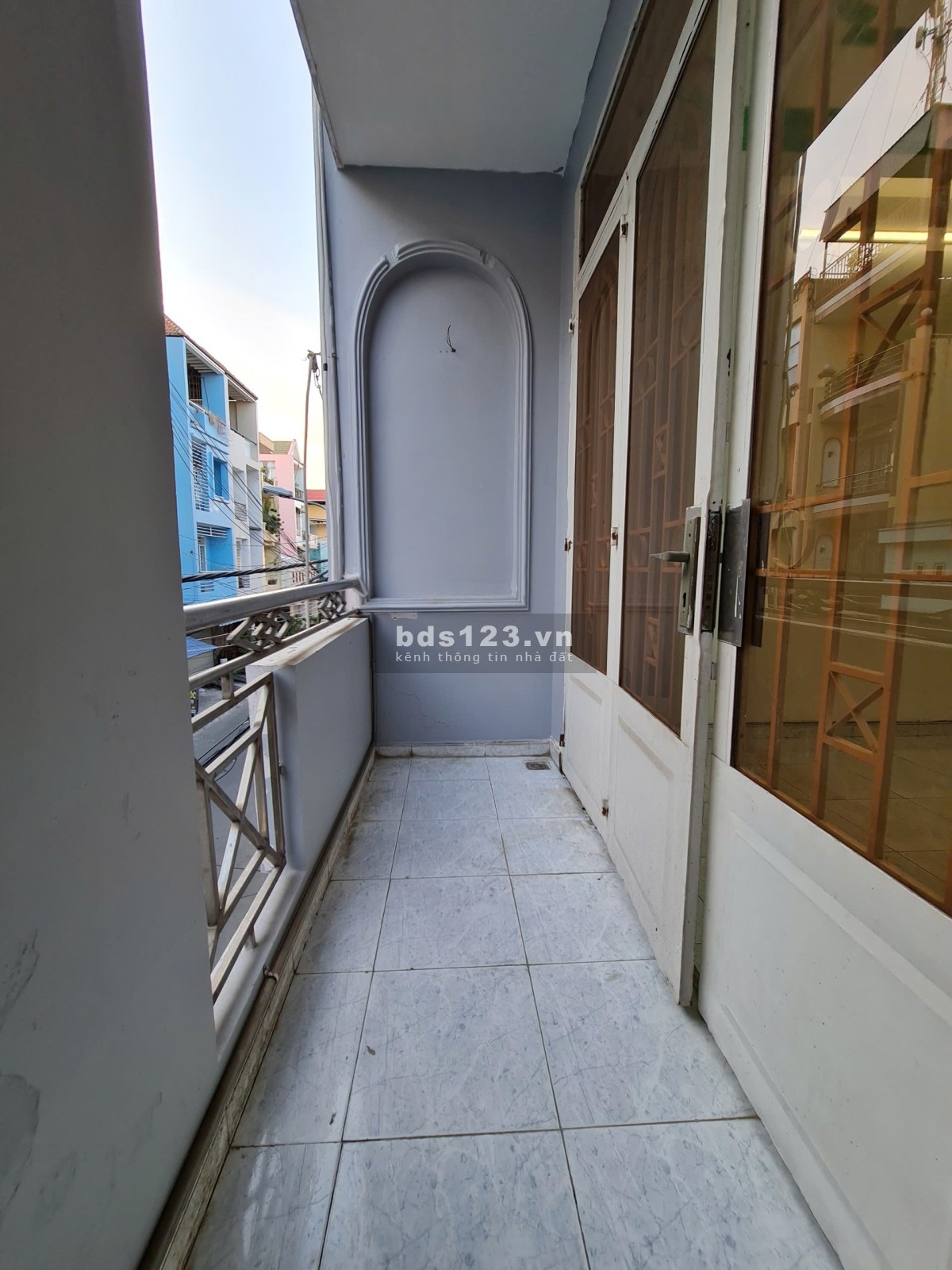 Ban công siêu thoáng tại 719 Huỳnh Tấn Phát quận 7