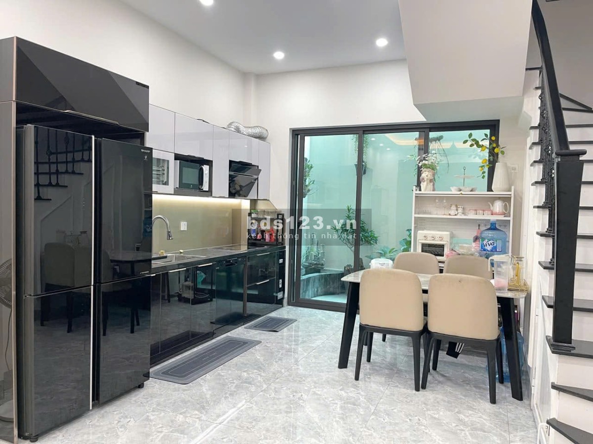 (Hàng F0) Bán nhà Liền kề Cổng đồng La Khê, 50m2, 4 tầng, giá 12,x tỷ, dân xây chắc chắn về ở ngay