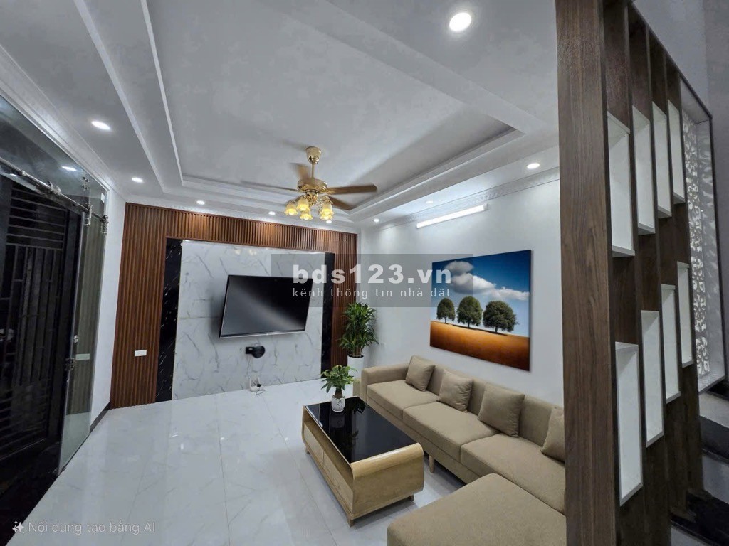 Bán nhà Lĩnh Nam, nhà mới xây, đầy đủ công năng, 5 tầng,…