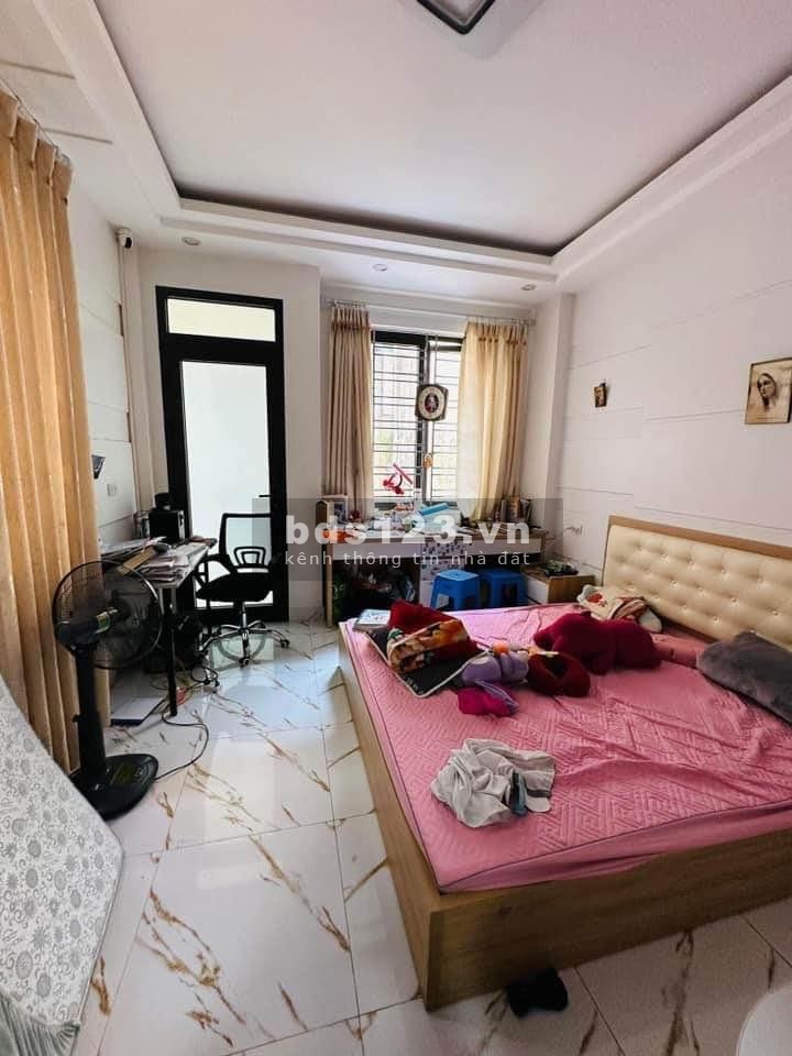 BÁN NHÀ ĐƯỜNG LÁNG - 37M X 6T - MẶT TIỀN 3.7M - LÔ GÓC 2 MẶT TIỀN - NGÕ THÔNG - Ô TÔ ĐỖ 24/24