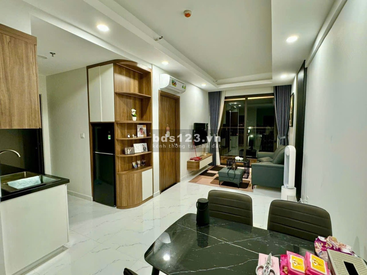 Chung cư cho thuê Screc 974 Trường Sa, P12, Q3: 66m2 2PN, NT, 14tr