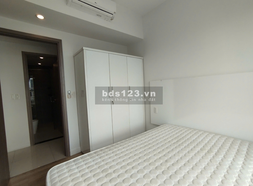 Cần tìm 1 nữ share 1pn, 1wc trong Căn hộ Galaxy 80m2 2pn, 2wc quận 4