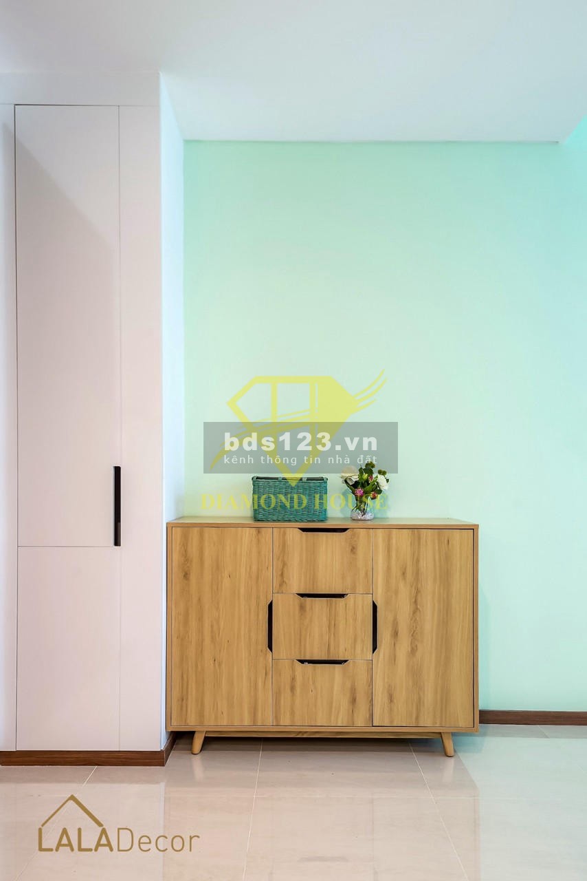 One Verandah chủ nhà cần bán nhanh căn 2PN view sông quận 1 giá chỉ 6,5 tỷ bao hết, có thương lượng