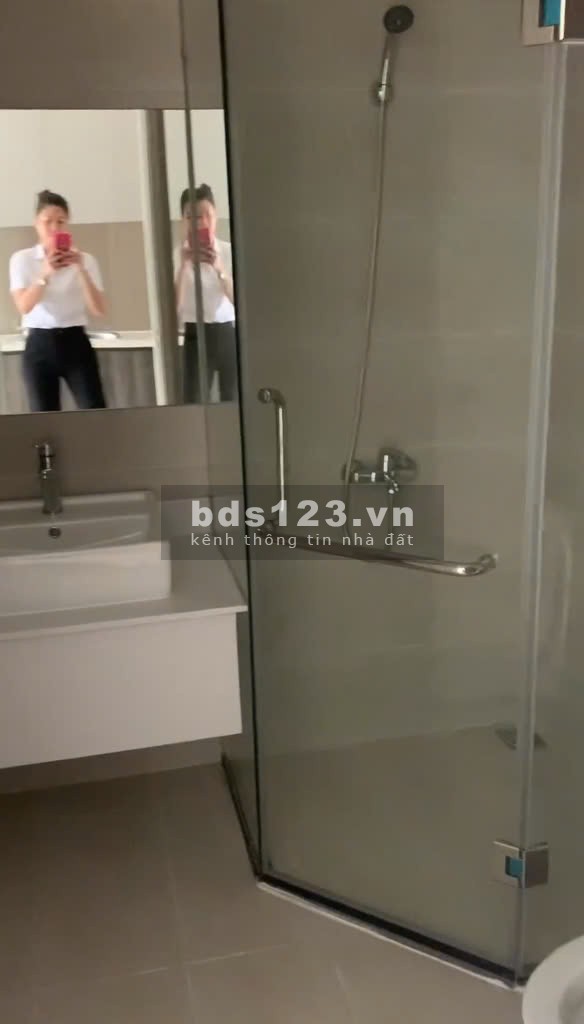 Bác em cần bán căn Officetel Lavida Plus 1TỶ6 Q7 BANK hỗ trợ vay 70%