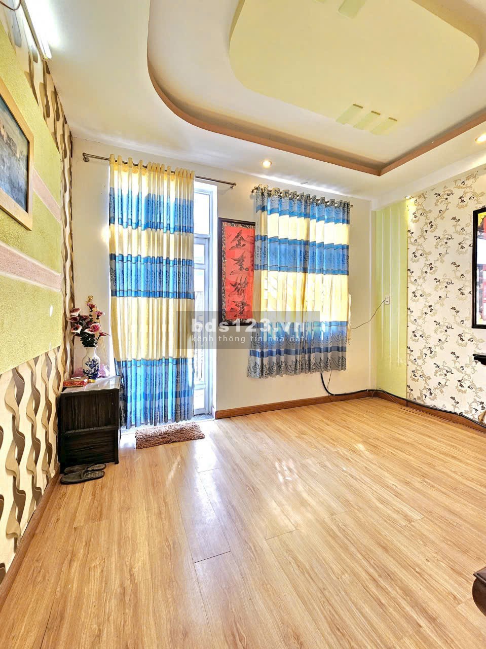 NHÀ HẺM XE HƠI, GẦN Q7, KHU TRUNG TÂM THỊ TRẤN NHÀ BÈ