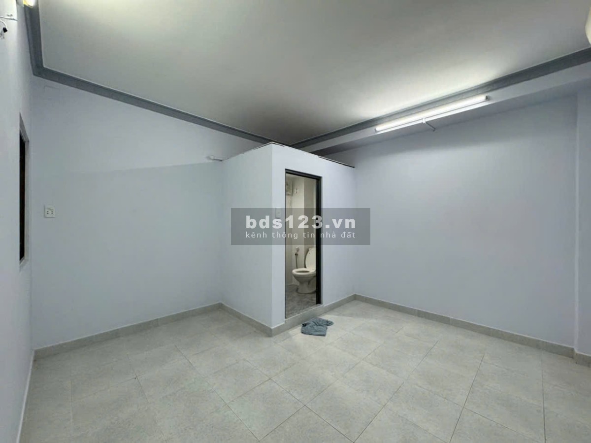 Bán Nhà Sổ Hồng Riêng Hẻm 3m Đường Trần Xuân Soạn, Tân Hưng, 3.85 tỷ