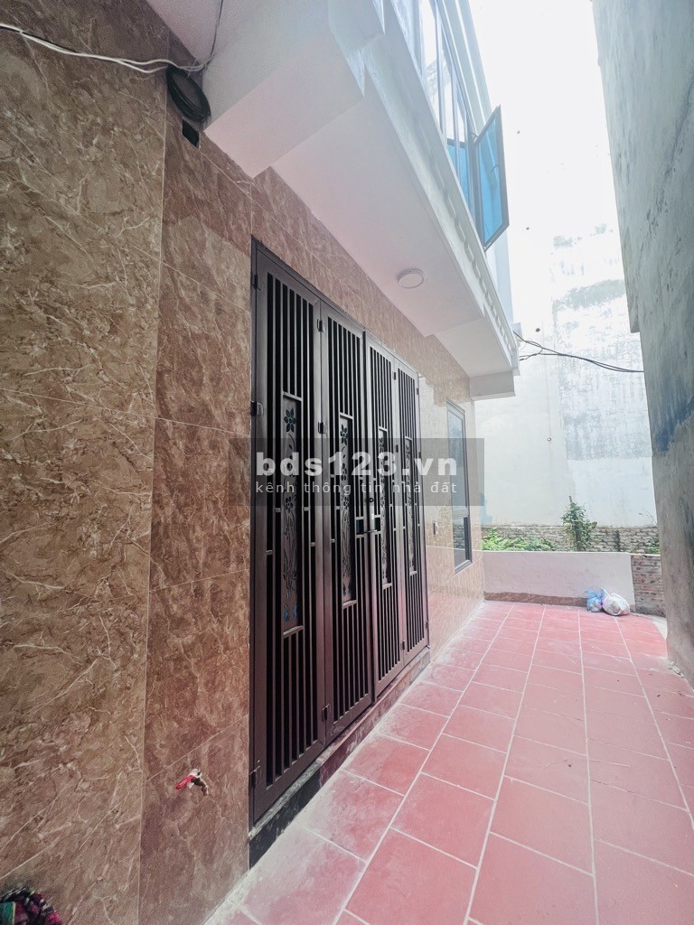 Bán nhà tại xóm Chùa, đường Tứ Hiệp, Xã Tứ Hiệp, Thanh Trì, Hà Nội. Giá cực sốc: 5,8 tỷ