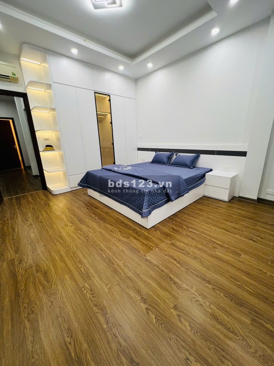 Cực phẩm Cổng đồng La Khê, vị trí kinh doanh, thiết kế thông sàn, 50m2, 4 tầng, MT 4m, giá 12,x tỷ