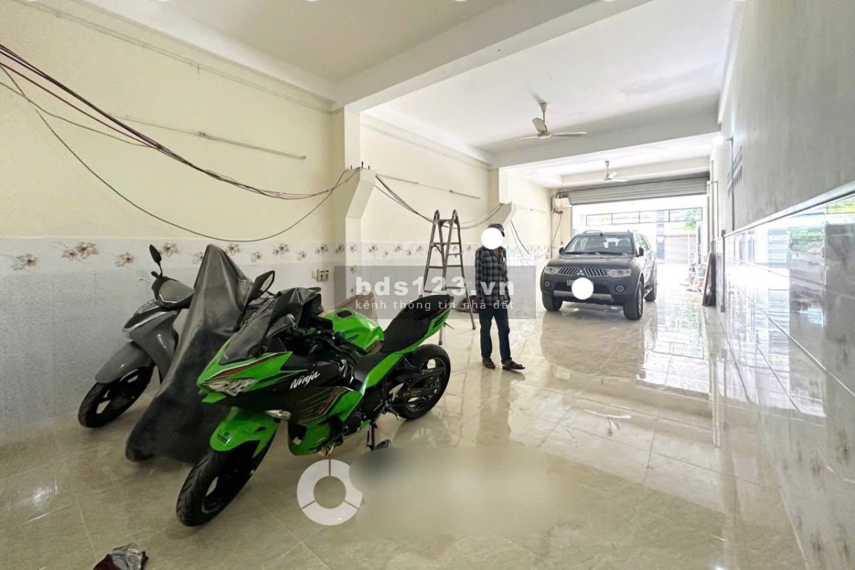 Cho thuê mặt bằng riêng biệt mới 100% ngay MT 139 Trần Quang Cơ