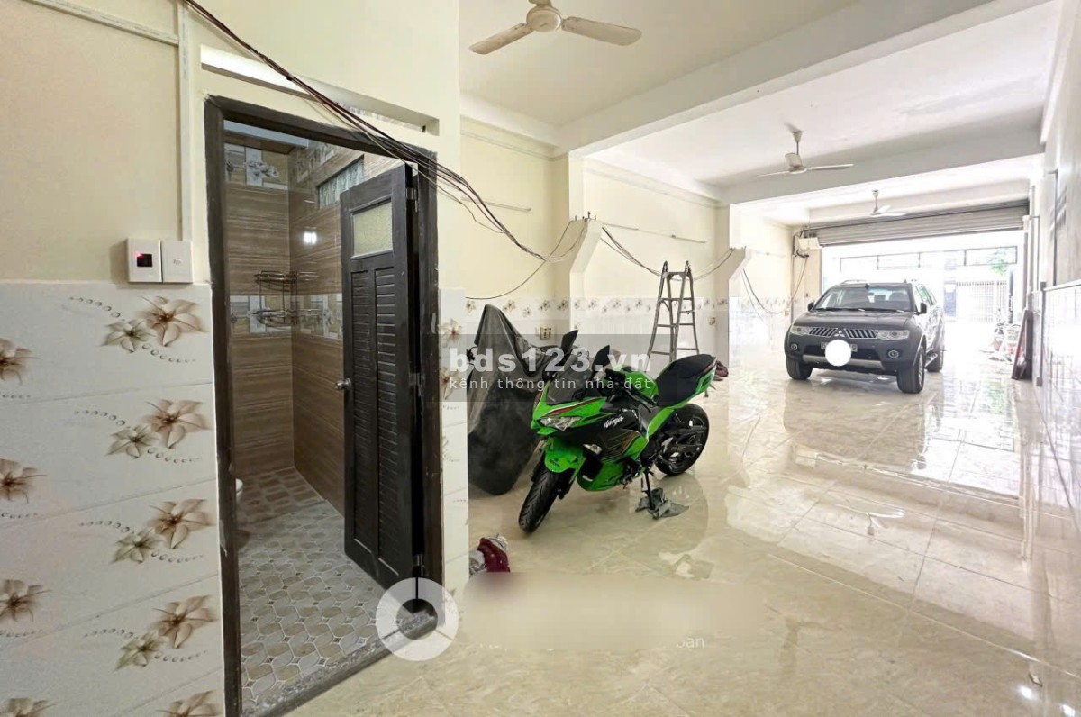Cho thuê mặt bằng riêng biệt mới 100% ngay MT 139 Trần Quang Cơ