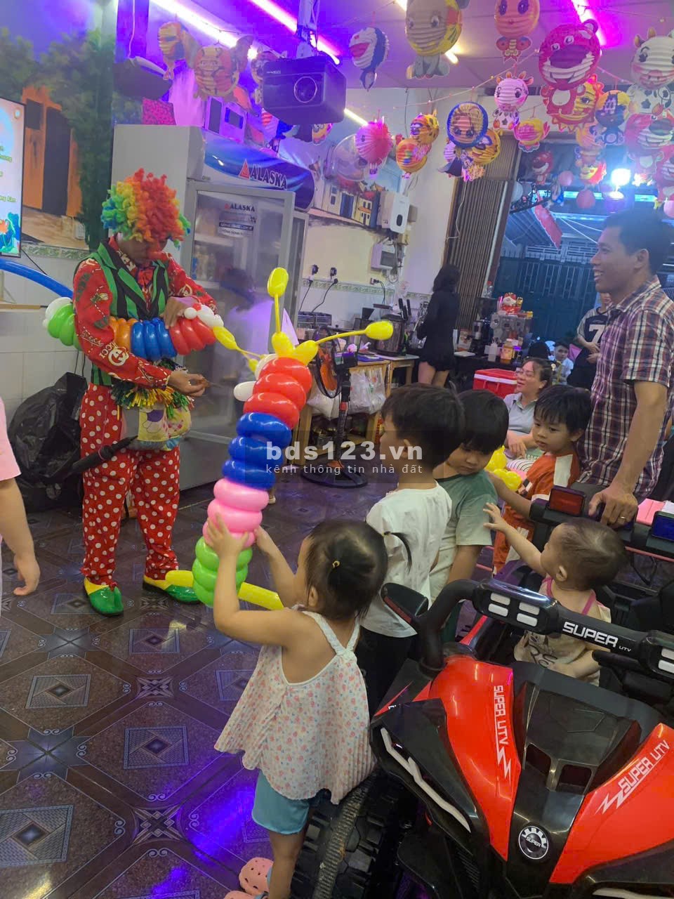 Cho thuê quán đồ uống & ăn vặt đã Set Up đầy đủ có thương hiệu riêng