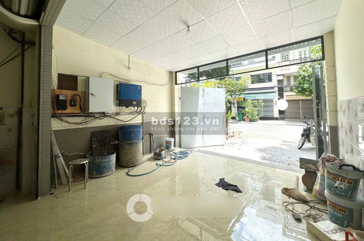 Cho thuê mặt bằng riêng biệt mới 100% ngay MT 139 Trần Quang Cơ