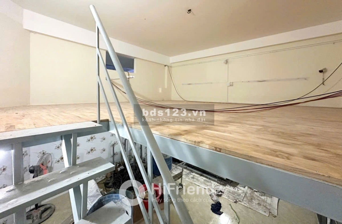 Cho thuê mặt bằng riêng biệt mới 100% ngay MT 139 Trần Quang Cơ