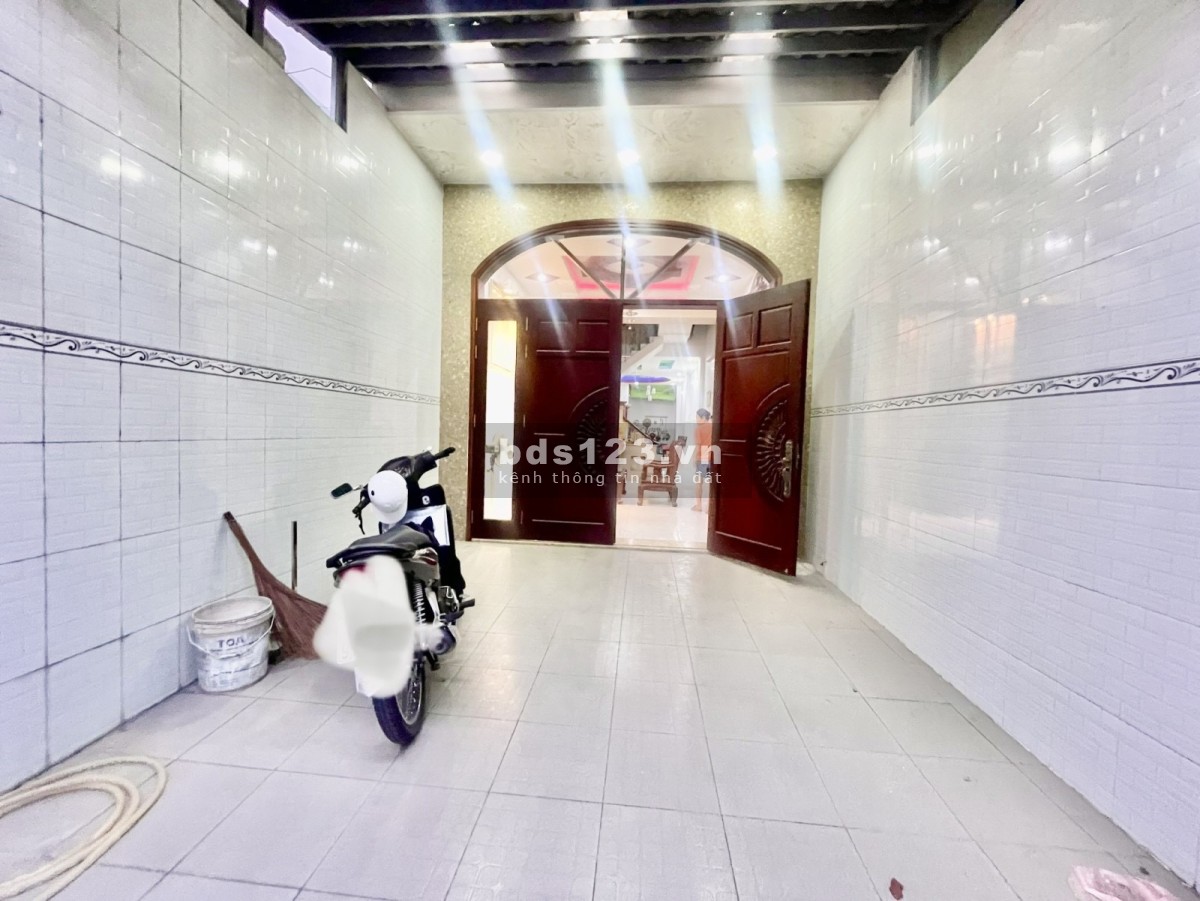 Mặt tiền Đô Đốc Long, Tân Phú - 4 tầng BTCT 87m2 (4x23). Vỉa hè 2m chỉ 10.99 tỷ TL