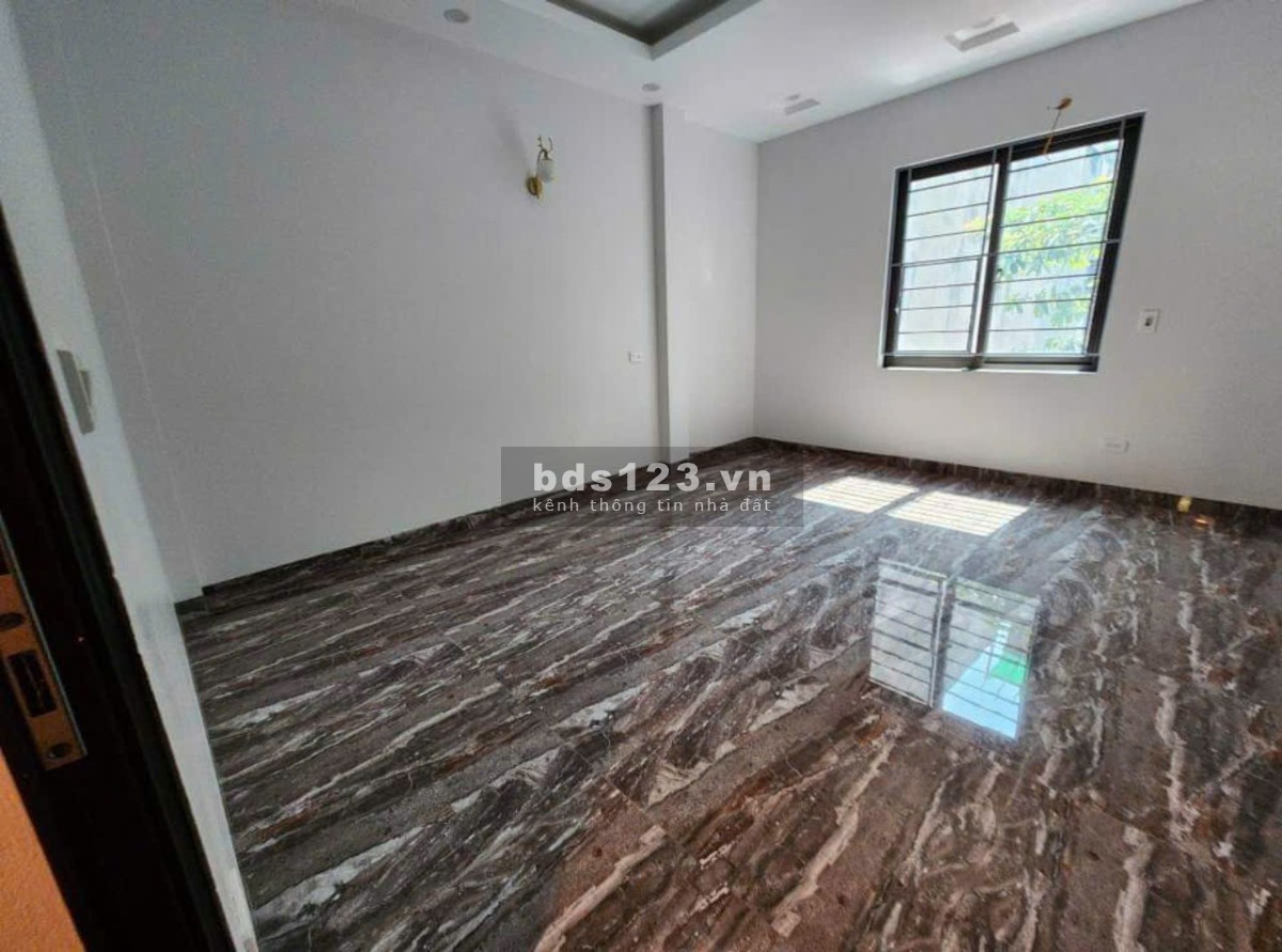 Hơn 14 tỷ có ngay LK 5 tầng thang máy - VIP nhất KĐT Văn Khê - 2 thoáng trước sau - KD vô đối!