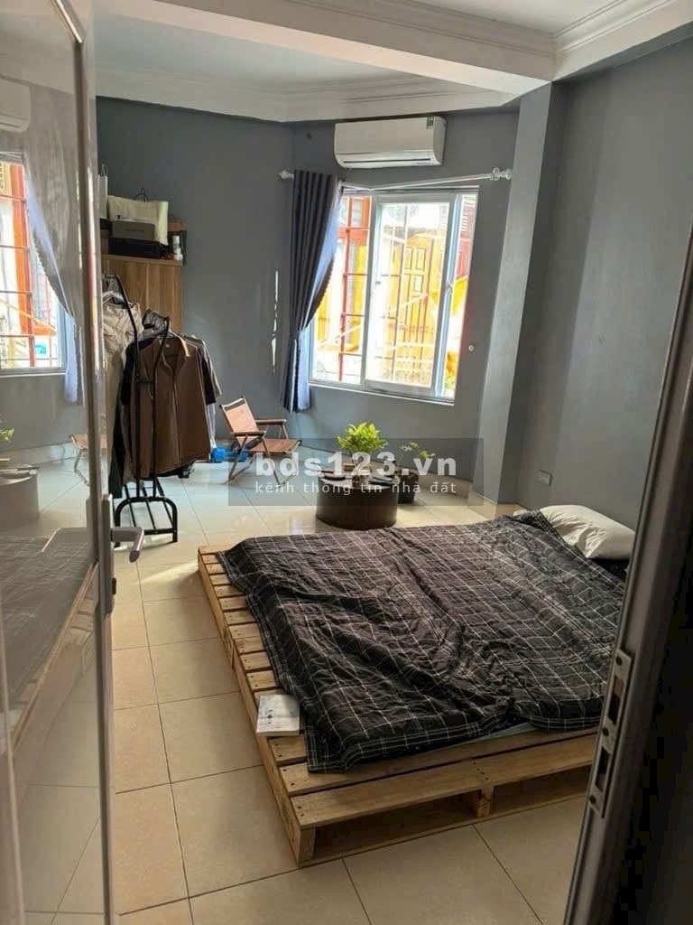 Nguyễn Khoái - Hoàng Mai, 36m 4 tầng, 4.6 týNhà cách mặt đường Nguyễn Khoái 50m
