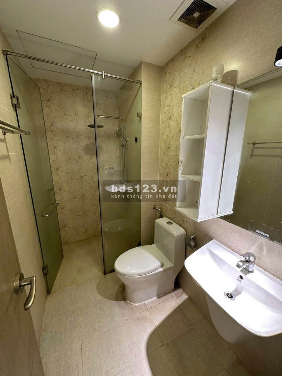 Chung cư Phúc Yên. Phan Huy Ích, Tân Bình: 80m2 NT 2PN 2WC 10tr