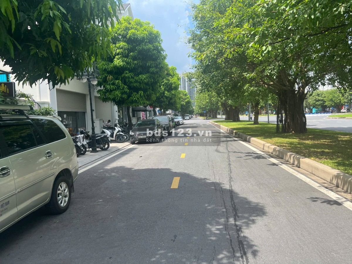 Shop sổ lâu dài NT08, hoàn thiện 23.x tỷ có thang máy, đường 52m gần cc Masteri Gia Lâm (0985941715)